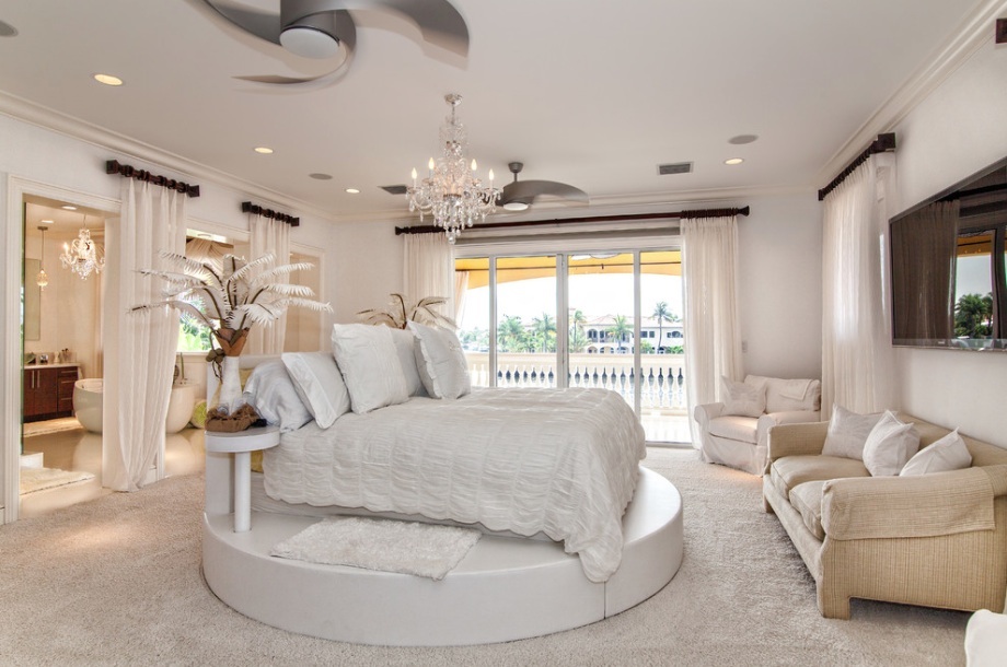 Lavish White Hotel Room